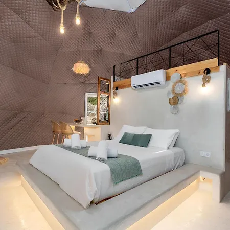 Gogna Luxury Domes - Golden Fig