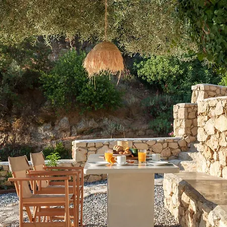 Gogna Luxury Domes - Golden Fig * העיירה רתימנו