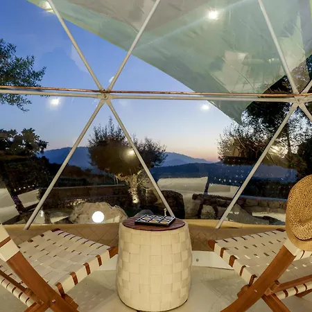 Gogna Luxury Domes - Golden Fig