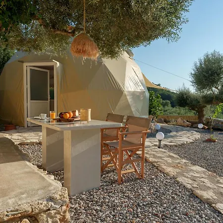 Gogna Luxury Domes - Golden Fig העיירה רתימנו